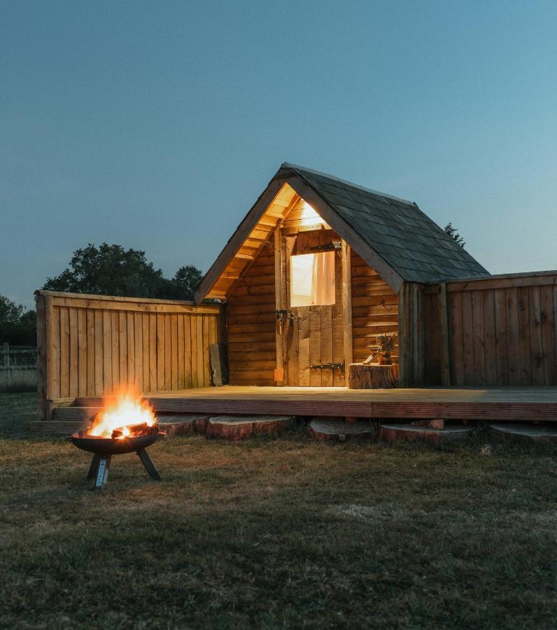 Glamping At The Retreat Wiltshire Is Rural Bliss Holiday home Chippenham (Wiltshire)