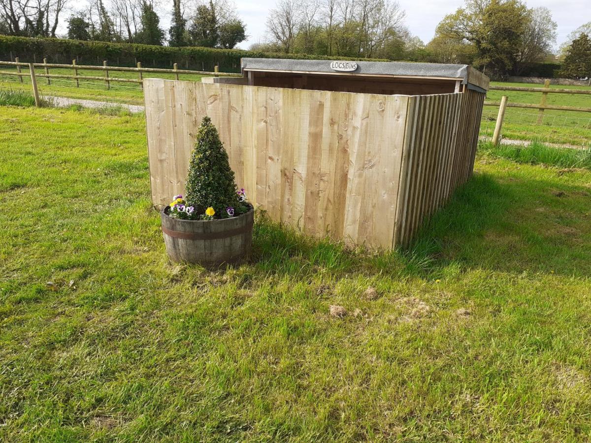 Glamping At The Retreat Wiltshire Is Rural Bliss * Chippenham (Wiltshire)